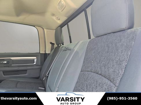 Used 2019 RAM 1500 Big Horn AWD/4WD image 14