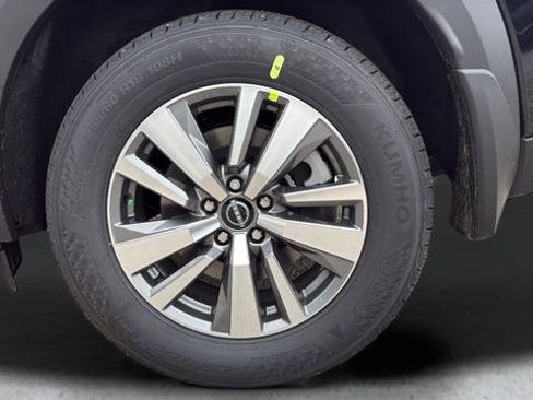 New 2026 Nissan Pathfinder SL AWD/4WD image 47