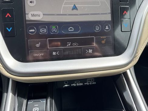 Used 2025 Subaru Outback Limited image 15