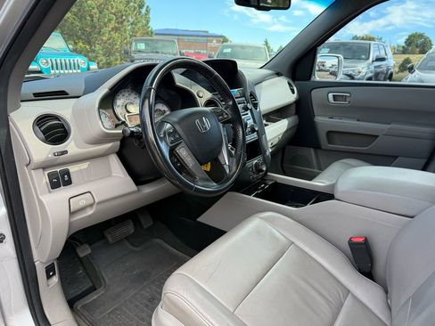 Used 2014 Honda Pilot Touring image 14