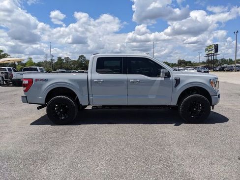 Used 2023 Ford F150 Lariat AWD/4WD image 3