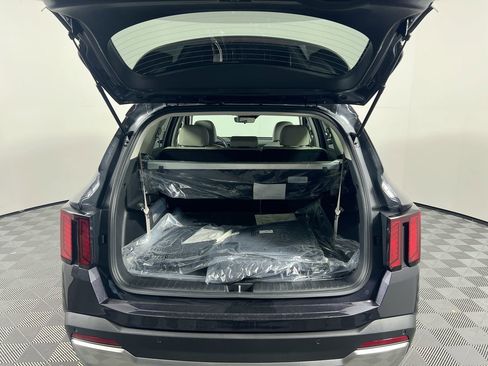 New 2026 Kia Sorento S w/ S Panoramic Sunroof Package FWD image 33