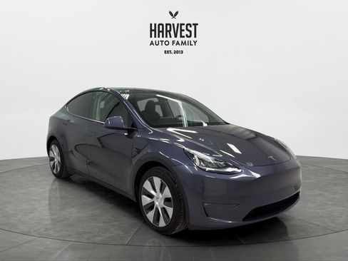 Used 2023 Tesla Model Y Long Range AWD/4WD image 10