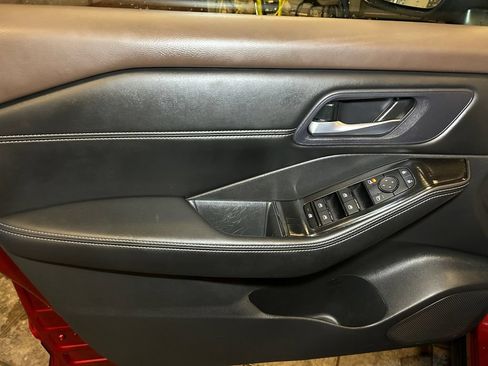 Used 2023 Nissan Rogue SV w/ SV Premium B Package AWD/4WD image 23