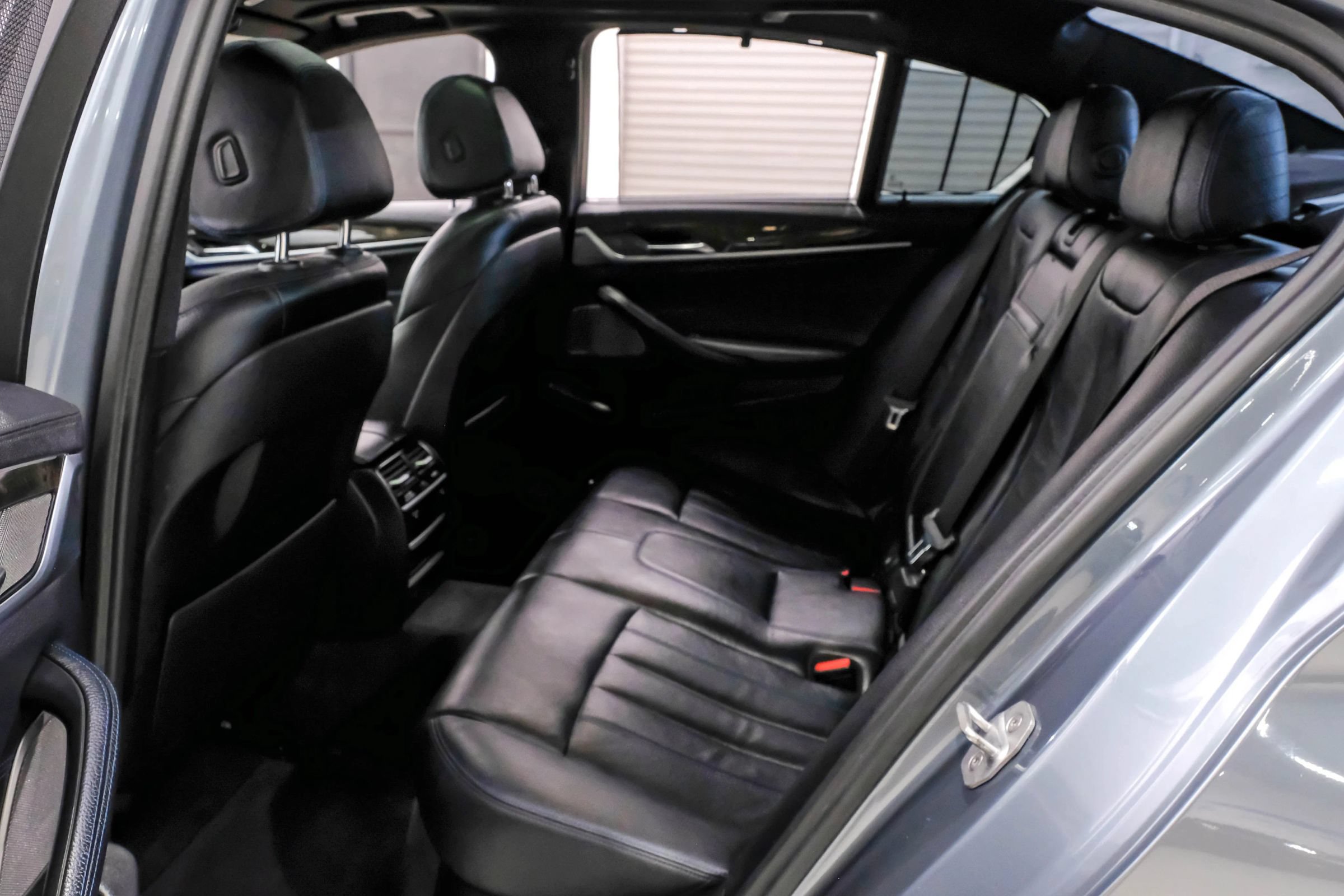 Used 2017 BMW 540i RWD image 51