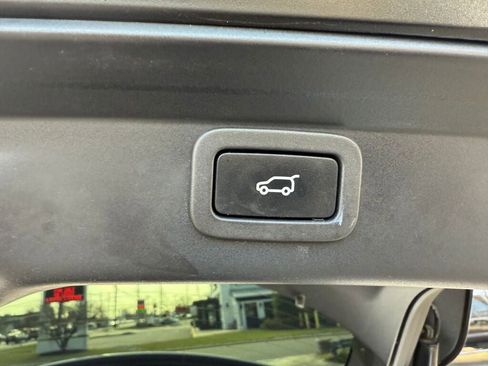 Used 2020 Jaguar I-PACE HSE image 33