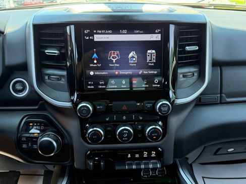 Used 2020 RAM 1500 Big Horn AWD/4WD image 13