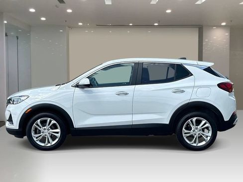 Used 2021 Buick Encore GX Preferred w/ Cold Weather Comfort Package FWD image 2
