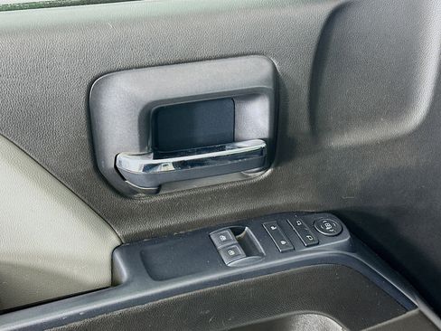 Used 2018 GMC Sierra 1500 2WD Regular Cab image 15
