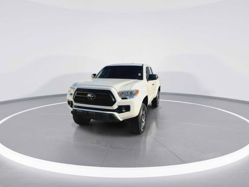 Certified 2022 Toyota Tacoma SR RWD image 3