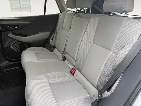 Used 2021 Subaru Outback Premium image 13