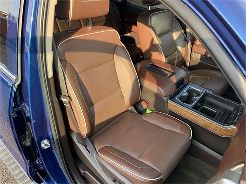 Certified 2016 Chevrolet Silverado 2500 High Country w/ Duramax Plus Package image 29