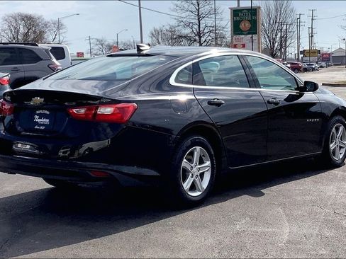 Used 2022 Chevrolet Malibu LS FWD image 16