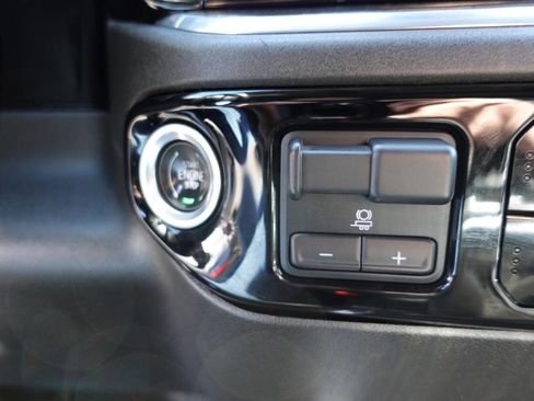 Used 2024 Chevrolet Silverado 1500 RST image 49