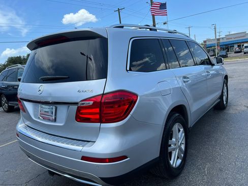 Used 2013 Mercedes-Benz GL 450 4MATIC image 5