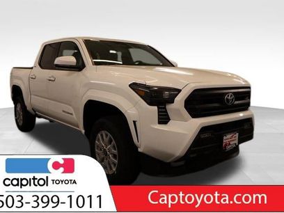 New 2025 Toyota Tacoma SR5