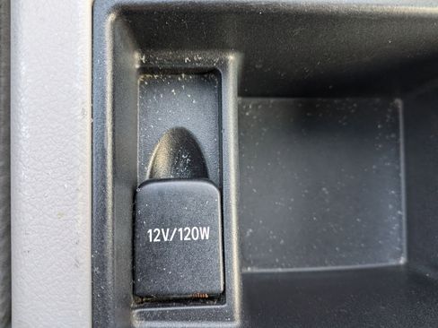 Used 2007 Toyota Camry LE image 16