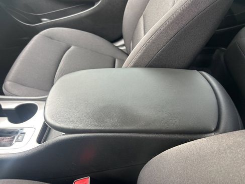 Used 2024 Chevrolet Malibu RS image 37