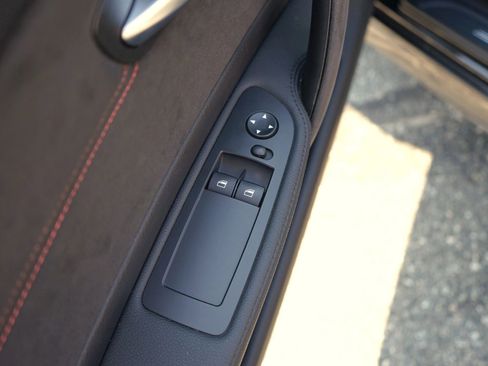 Used 2011 BMW 1 Series M image 12