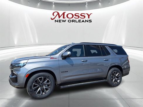 Used 2021 Chevrolet Tahoe Z71 w/ Z71 Off-Road Package image 1