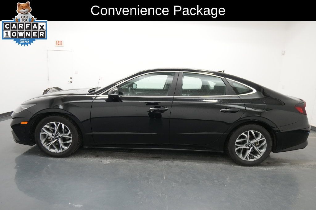 Used 2023 Hyundai Sonata SEL w/ Convenience Package FWD image 4