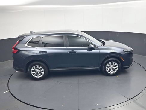 Used 2025 Honda CR-V LX image 40