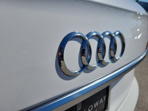 Used 2022 Audi SQ5 Premium Plus w/ Premium Plus Package image 11