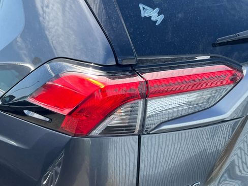 Used 2020 Toyota RAV4 XSE AWD/4WD image 20