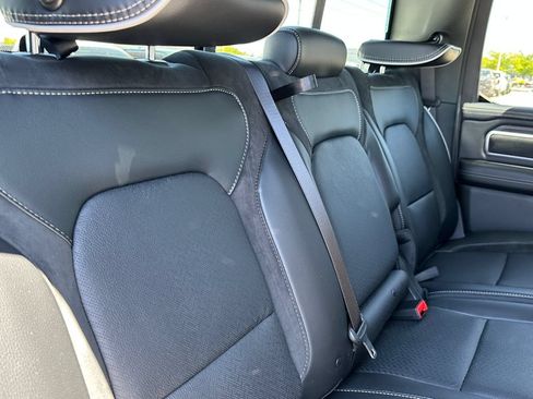 New 2026 RAM 1500 Laramie AWD/4WD image 18