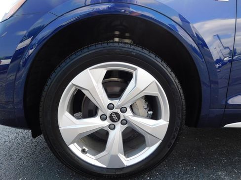 Used 2022 Audi Q5 2.0T Premium Plus AWD/4WD image 10