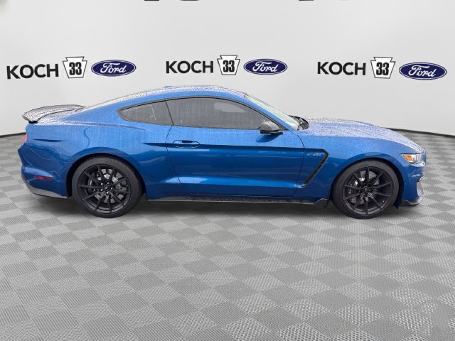 Used 2017 Ford Mustang Shelby GT350 RWD image 9