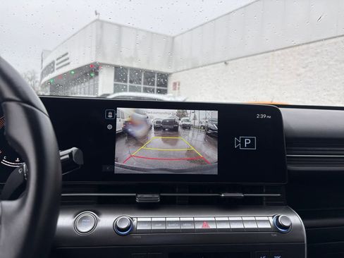 Used 2024 Hyundai Kona SEL AWD/4WD image 20