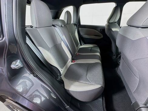 Used 2025 Subaru Forester AWD/4WD image 31
