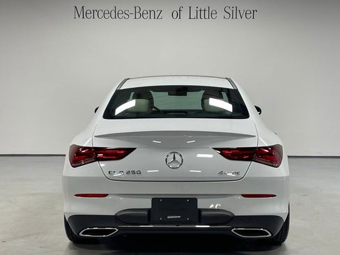 Certified 2022 Mercedes-Benz CLA 250 4MATIC image 4