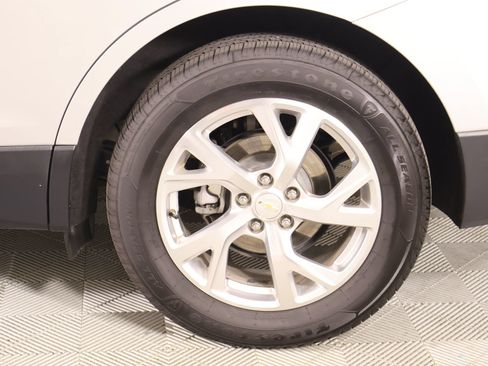 Used 2020 Chevrolet Equinox Premier AWD/4WD image 19