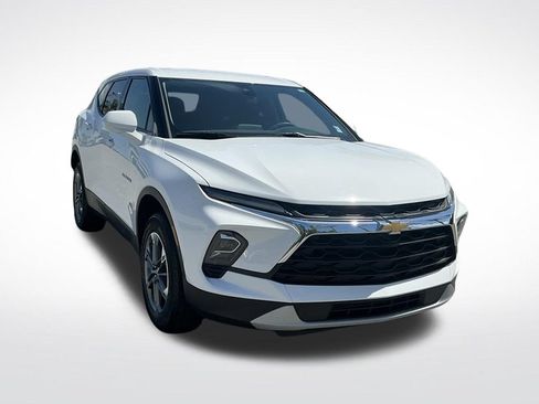 Used 2024 Chevrolet Blazer LT FWD image 13