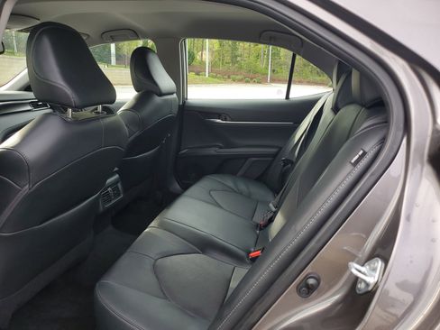 Used 2024 Toyota Camry XSE image 10