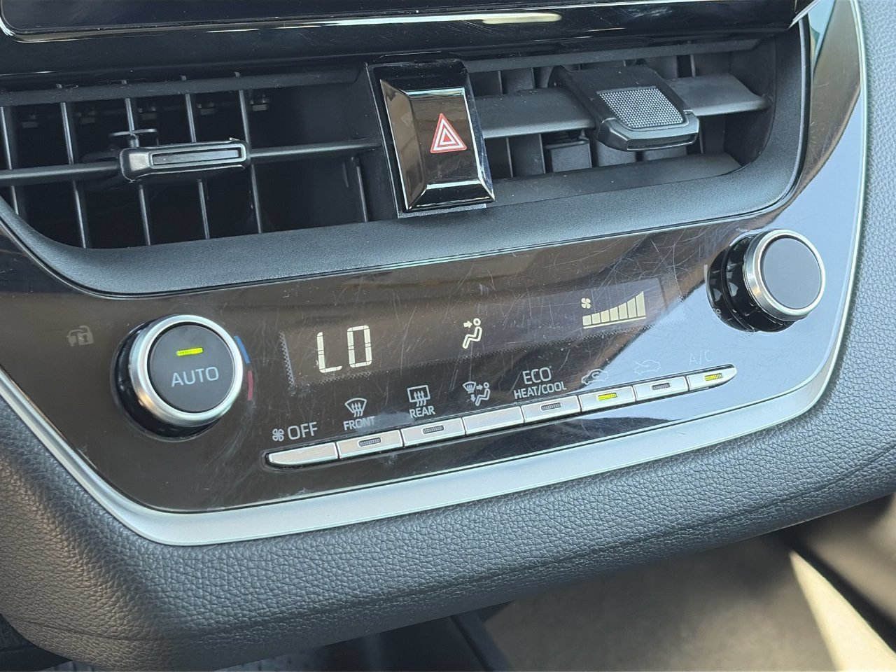 Used 2023 Toyota Corolla LE FWD image 26