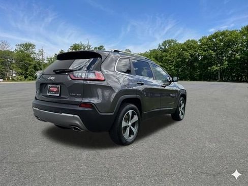 Used 2019 Jeep Cherokee Limited AWD/4WD image 9