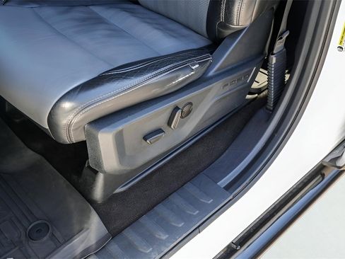 Used 2022 Ford F150 XLT w/ Equipment Group 302A High image 11