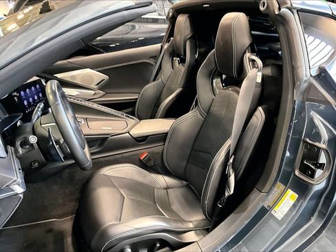 Used 2020 Chevrolet Corvette Stingray Preferred Cpe w/ 2LT Preferred Equipment Group RWD image 10