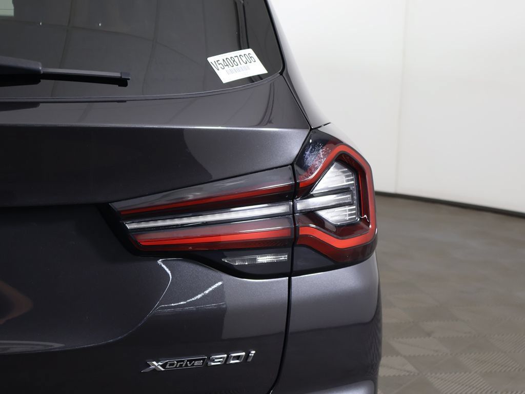 Used 2024 BMW X3 xDrive30i AWD/4WD image 19