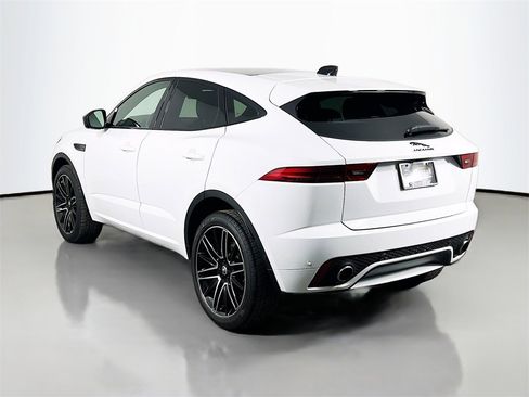 Certified 2024 Jaguar E-PACE R-Dynamic SE image 7