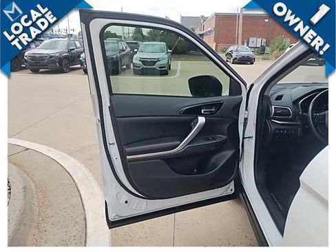 Used 2019 Mitsubishi Eclipse Cross SEL AWD/4WD image 14