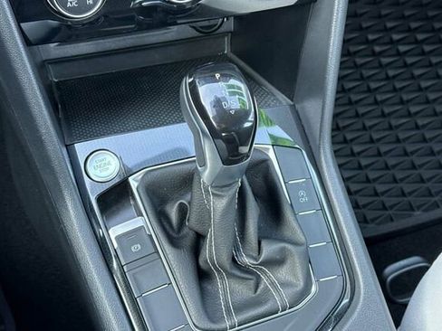 Used 2025 Volkswagen Taos S image 21