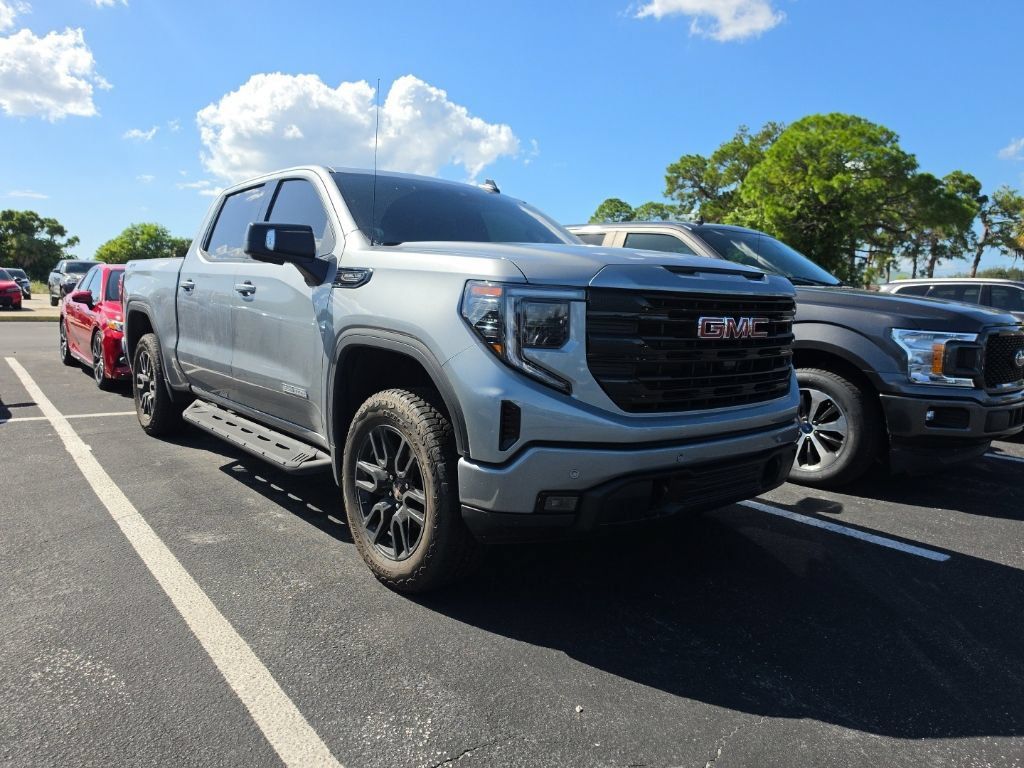 Used 2025 GMC Sierra 1500 Elevation w/ Elevation Premium Package AWD/4WD image 2