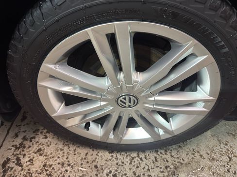 Used 2015 Volkswagen Golf TDI SE FWD image 34