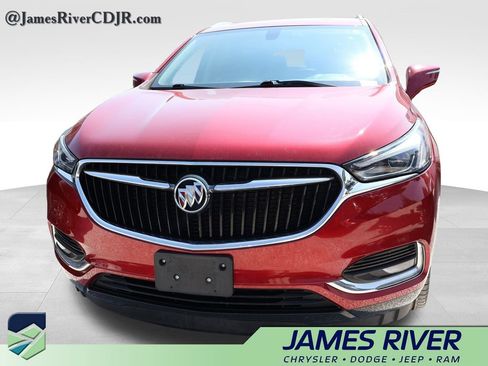 Used 2020 Buick Enclave Essence w/ Trailering Package, 5000 lbs. FWD image 4