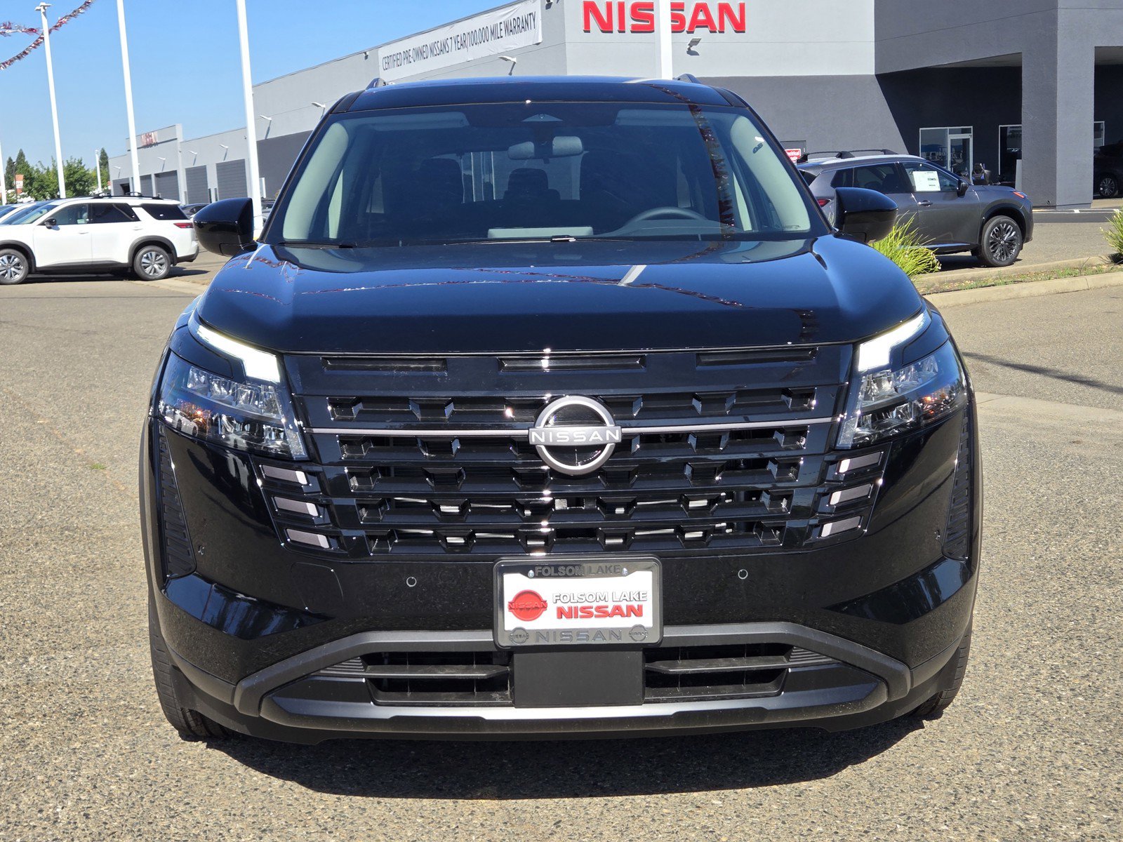 New 2026 Nissan Pathfinder SV AWD/4WD image 2