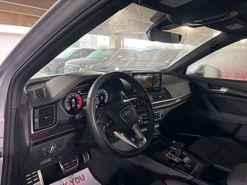 Used 2025 Audi SQ5 Premium Plus w/ Premium Plus Package image 12